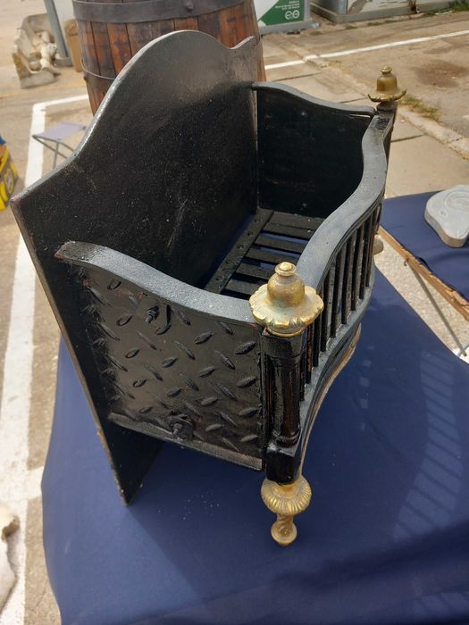 Grelha de lareira, ferro fundido, antiga Chicago Arts & Crafts