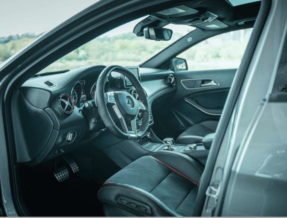 Mercedes GLA 45 AMG - aceito troca/Retoma