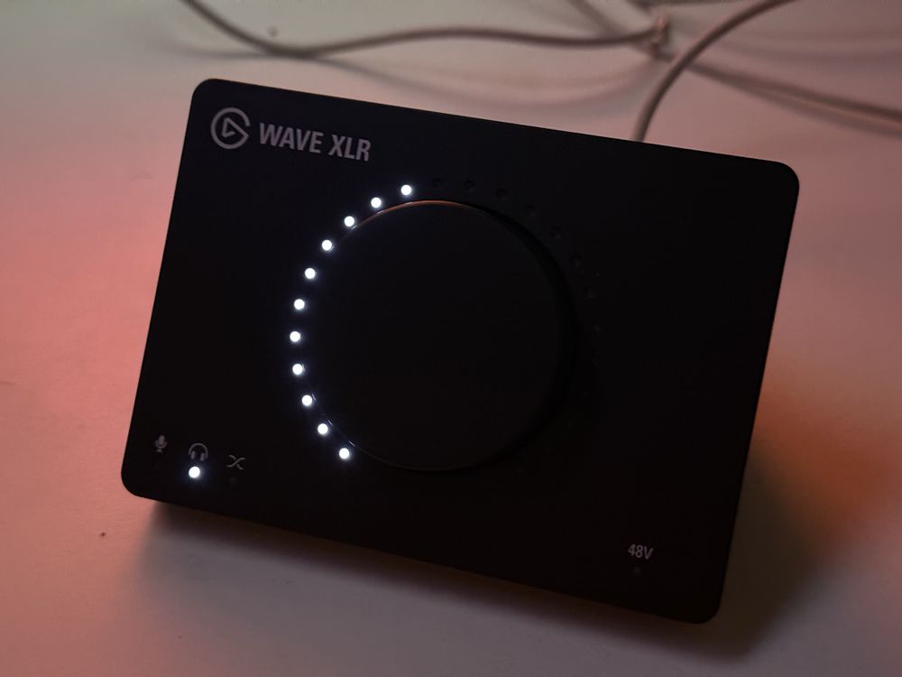 Elgato Wave XLR – interfejs XLR–USB, uszkodzony / wyłącza się