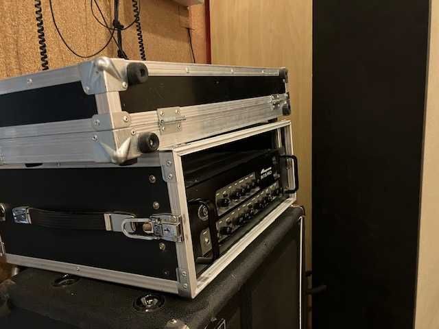 Wzmacniacz Ampeg SVT 5 Pro USA + case