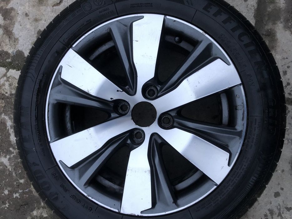 Диски r16 від Пежо 2008