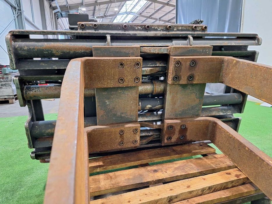 Obrotnica 360 stopni ISO3/ISO4 z pozycjonerem wideł