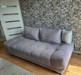 Piękna nowoczesna sofa