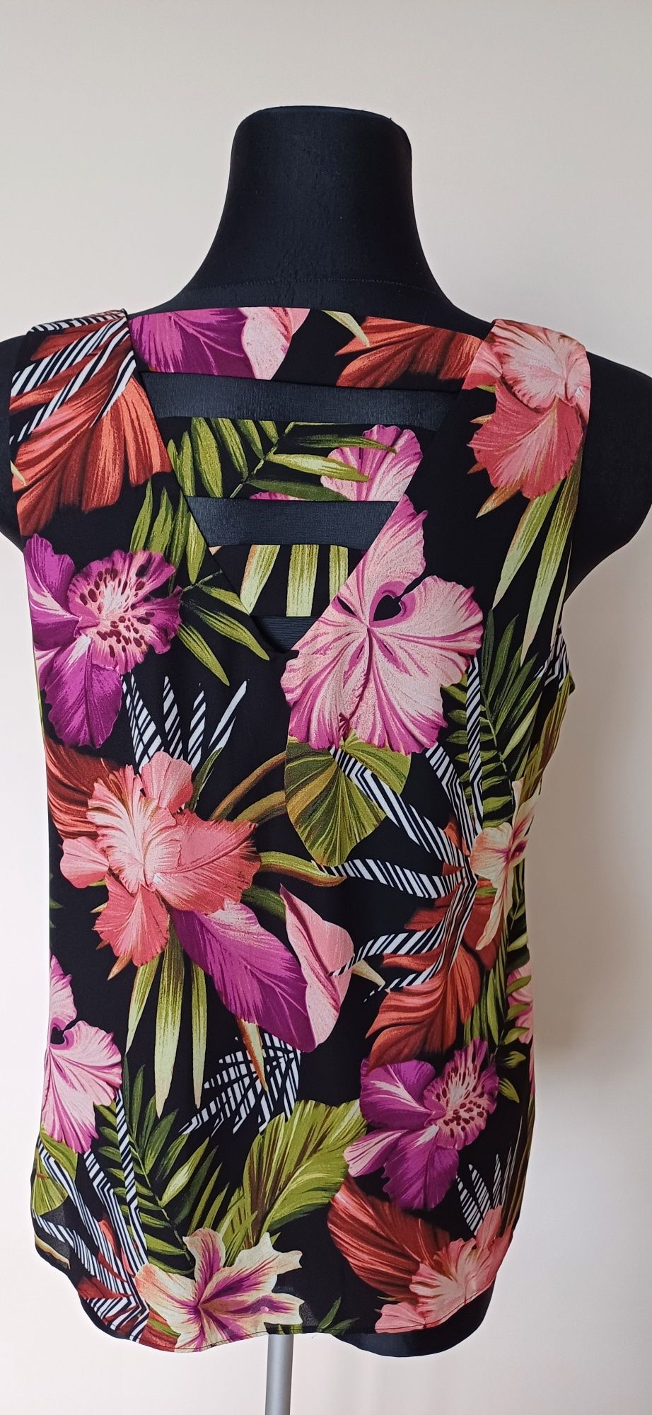 Piękna bluzka/koszula Thalia Sodi w kwiaty r.XL
