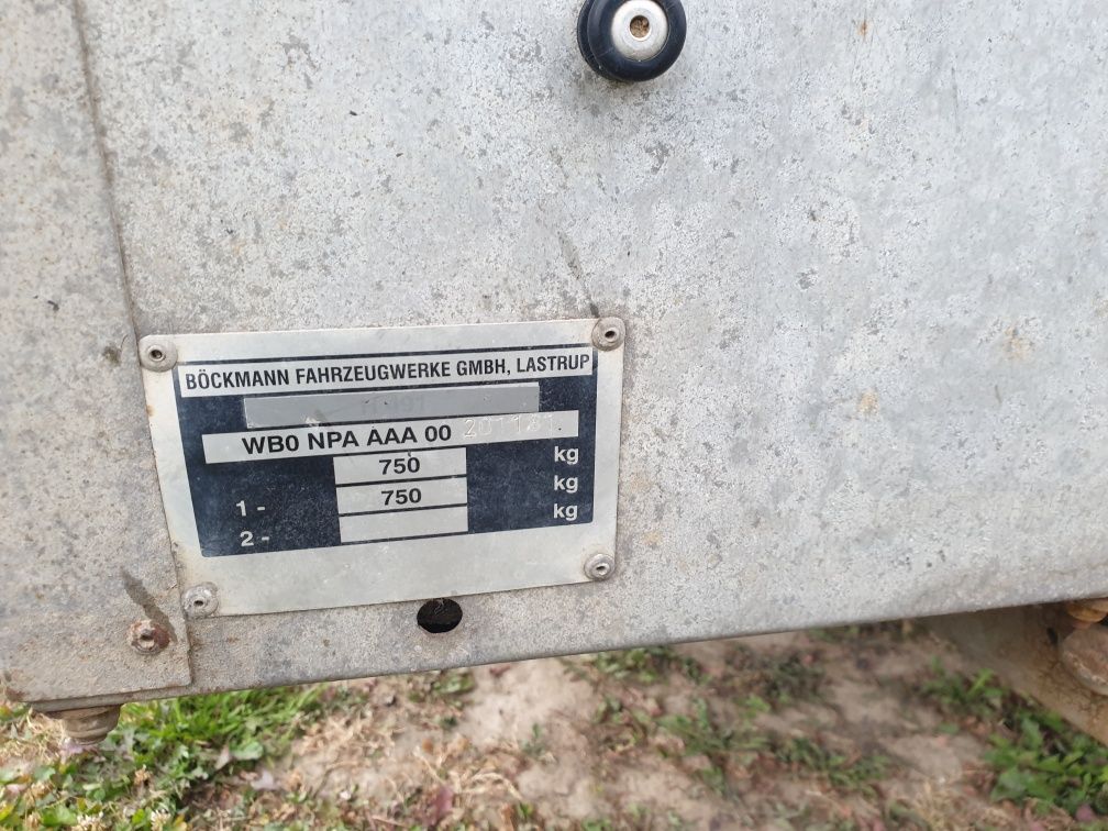 Przyczepka samochodowa 750 kg böckmann