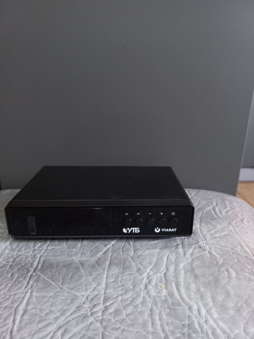 Цифровий супутниковий HD приймач SRT 7602