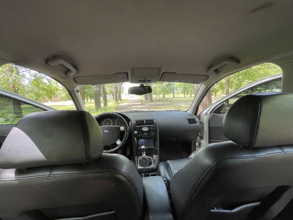 Продам Ford Mondeo
