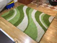 dywan zielono-kremowy