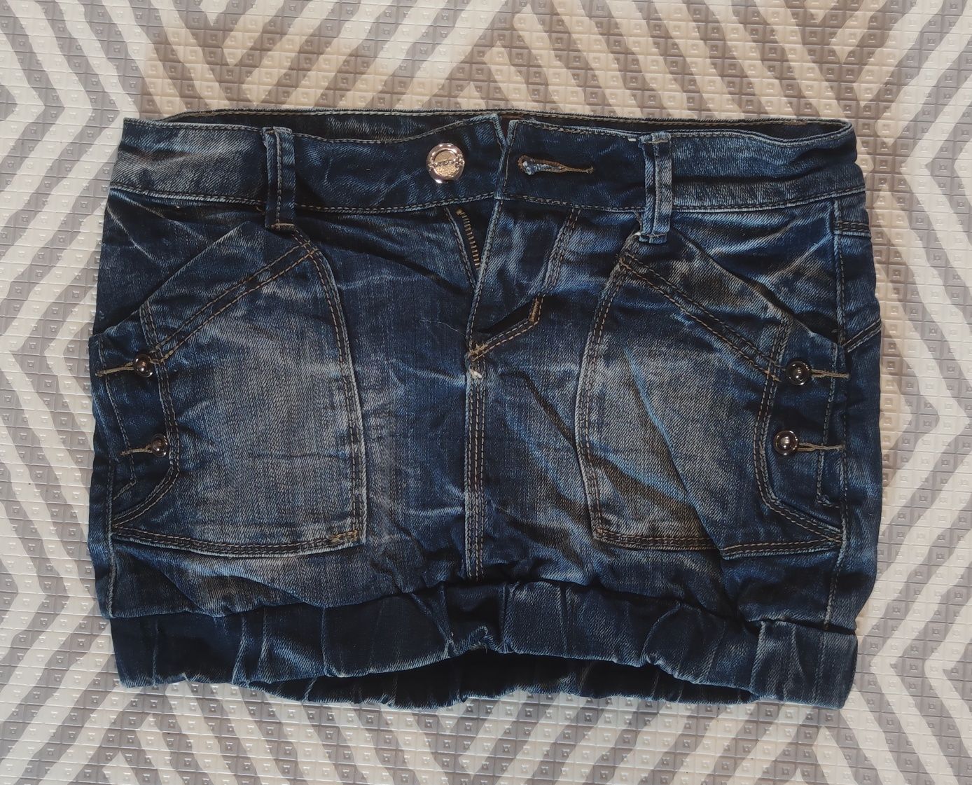 Spódniczka jeansowa r.36