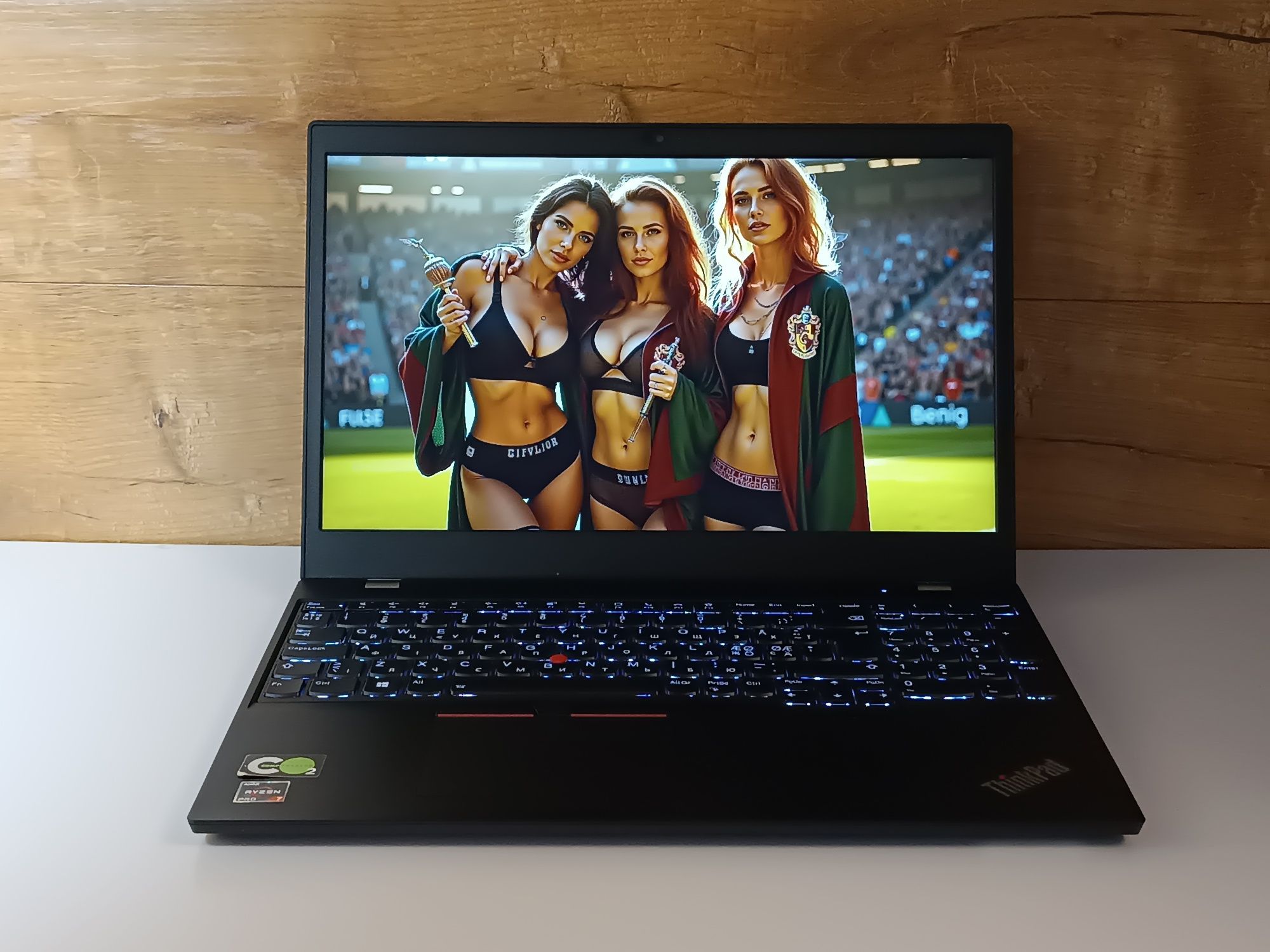 Потужний ноутбук для iT/ 15.6" FHD ips sensor/8 ядер/32 ОЗП/512 SSD
