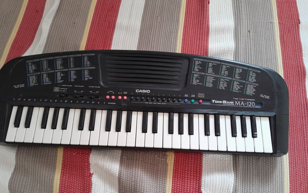 Vendo teclado Casio