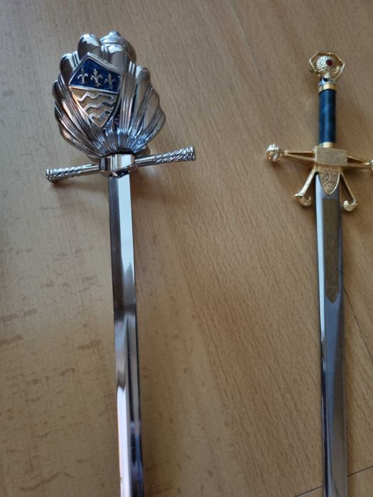 Colecção Espadas Icónicas - miniaturas
