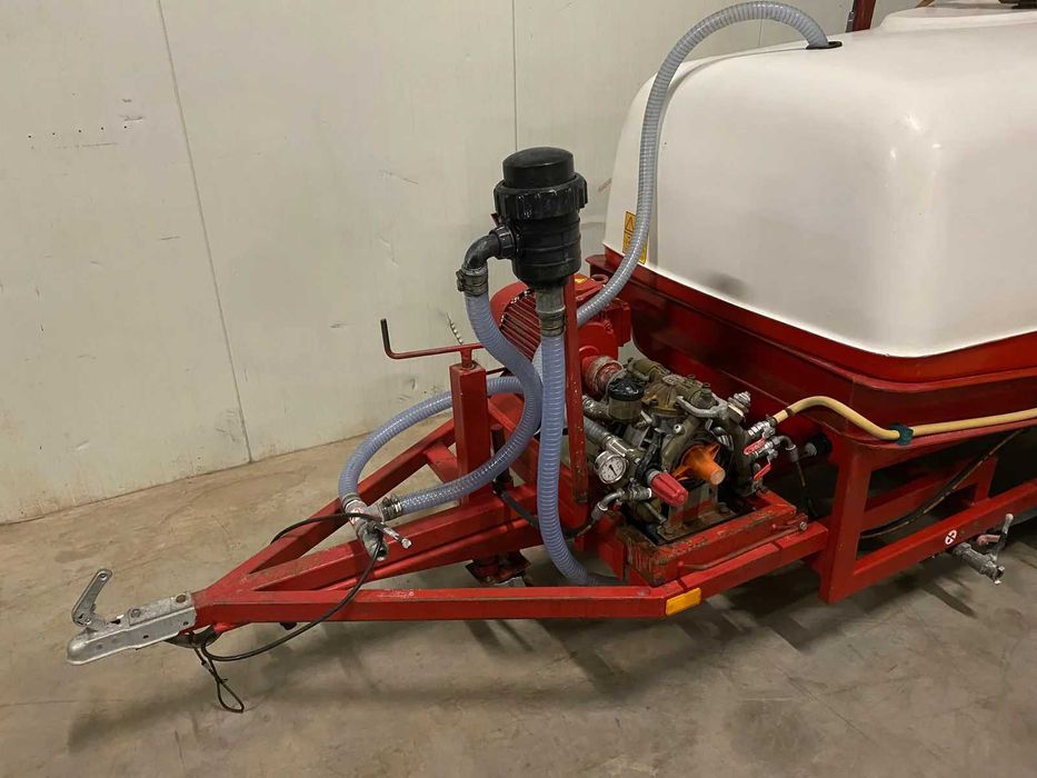 Opryskiwacz bębnowy z bębnem szklarniowy, tunelowy tuneli szkółkarski