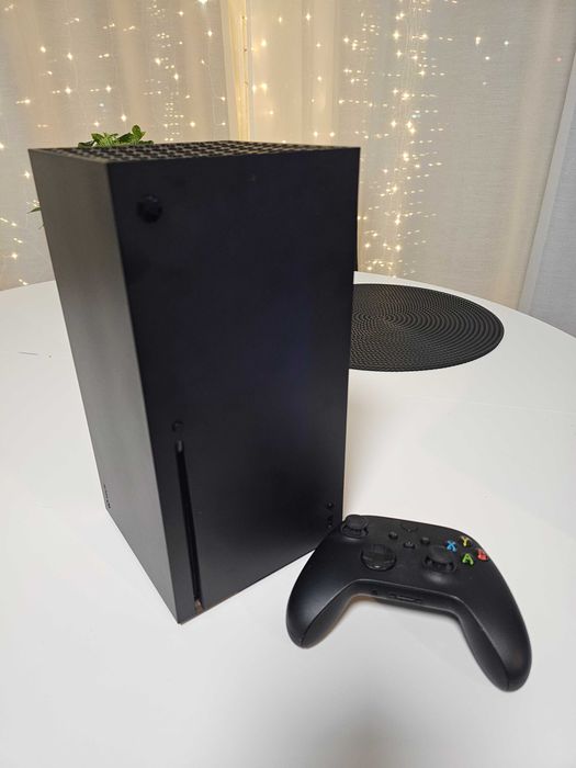 Xbox Serise X 1TB Super stan nowy kontroler.