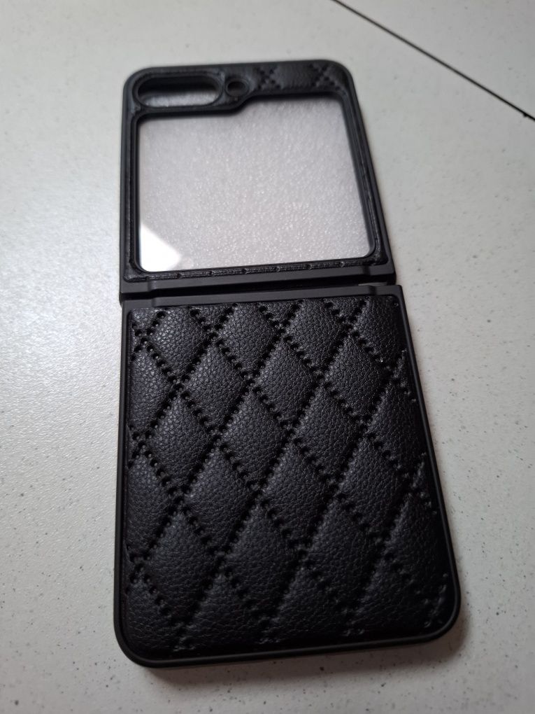 Capa Samsung Galaxy Z Flip 5 Nova