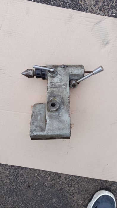 Запчастини заточний станок 3е642 3м642 3б642 бабка головка штурвал