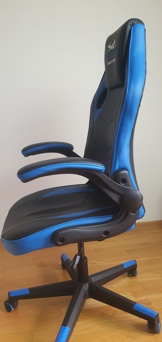 VOJENSVOJENSКрісло геймерське VOJENS чорний/синій шт.шкіра/сітка
Крісл