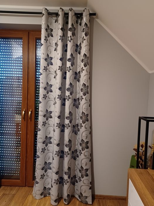 2 zasłony na przelotkach 148/244 cm