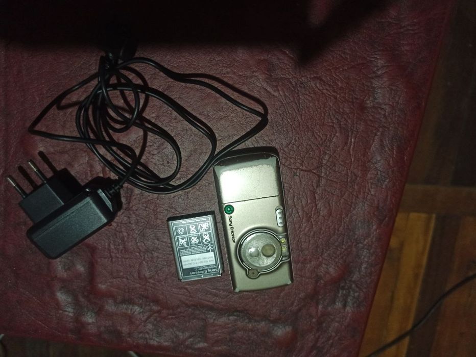 Телефоны ZTE I 9,sony ericsson w700i, Phillips