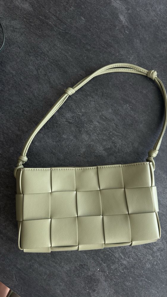 Шкіряна сумка bottega benneta cassete pouch