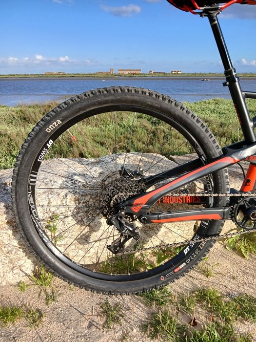 YT Jeffsy 29 tamanho M