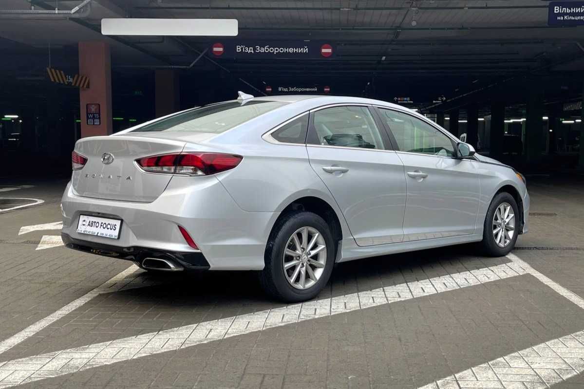 Hyundai Sonata 2.4 бензин 2018 року - Обмін/Розстрочка