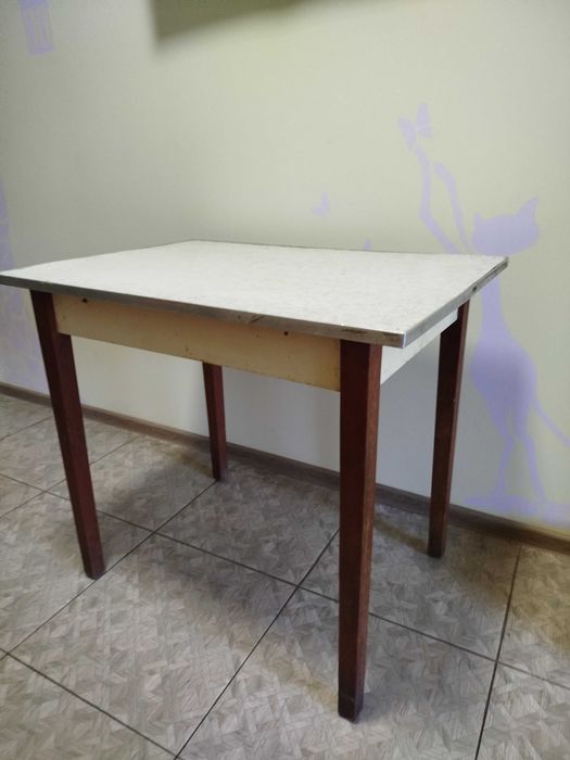 Стол кухонный б/у