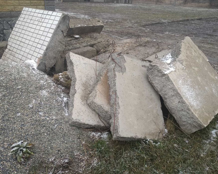 фундаментні блоки будівельні на Молодіжному