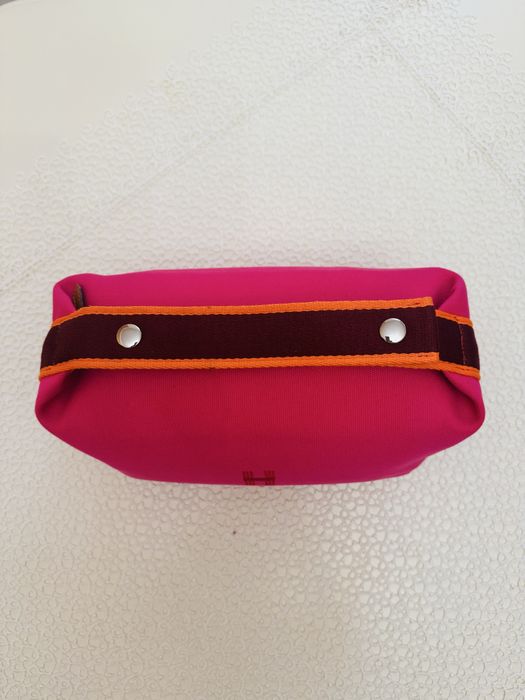 Продаю абсолютно новую сумочку- косметичку от Hermès