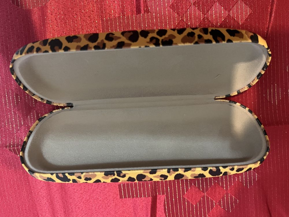 Etui na okulary nowe  panterka