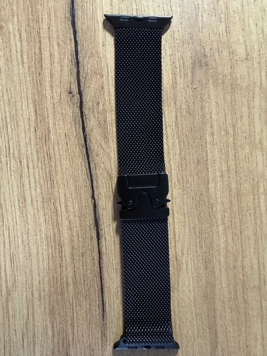 Міланський ремінець (Milanese Loop) для Apple Watch — Нержавіюча сталь