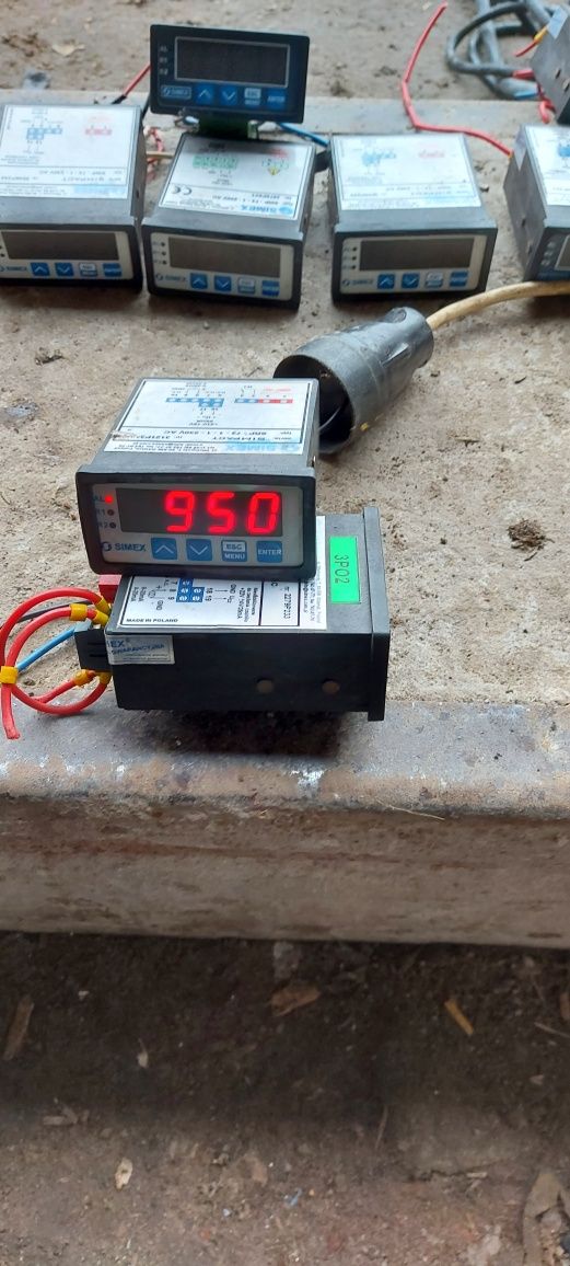 Miernik uniwersalny sygnałów analogowych simex swp  srp