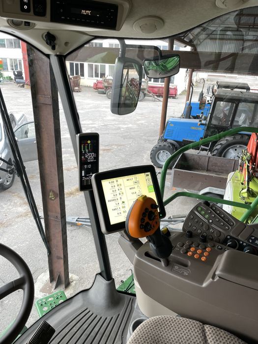 Комбайн John Deere S685i 2015 Продаж