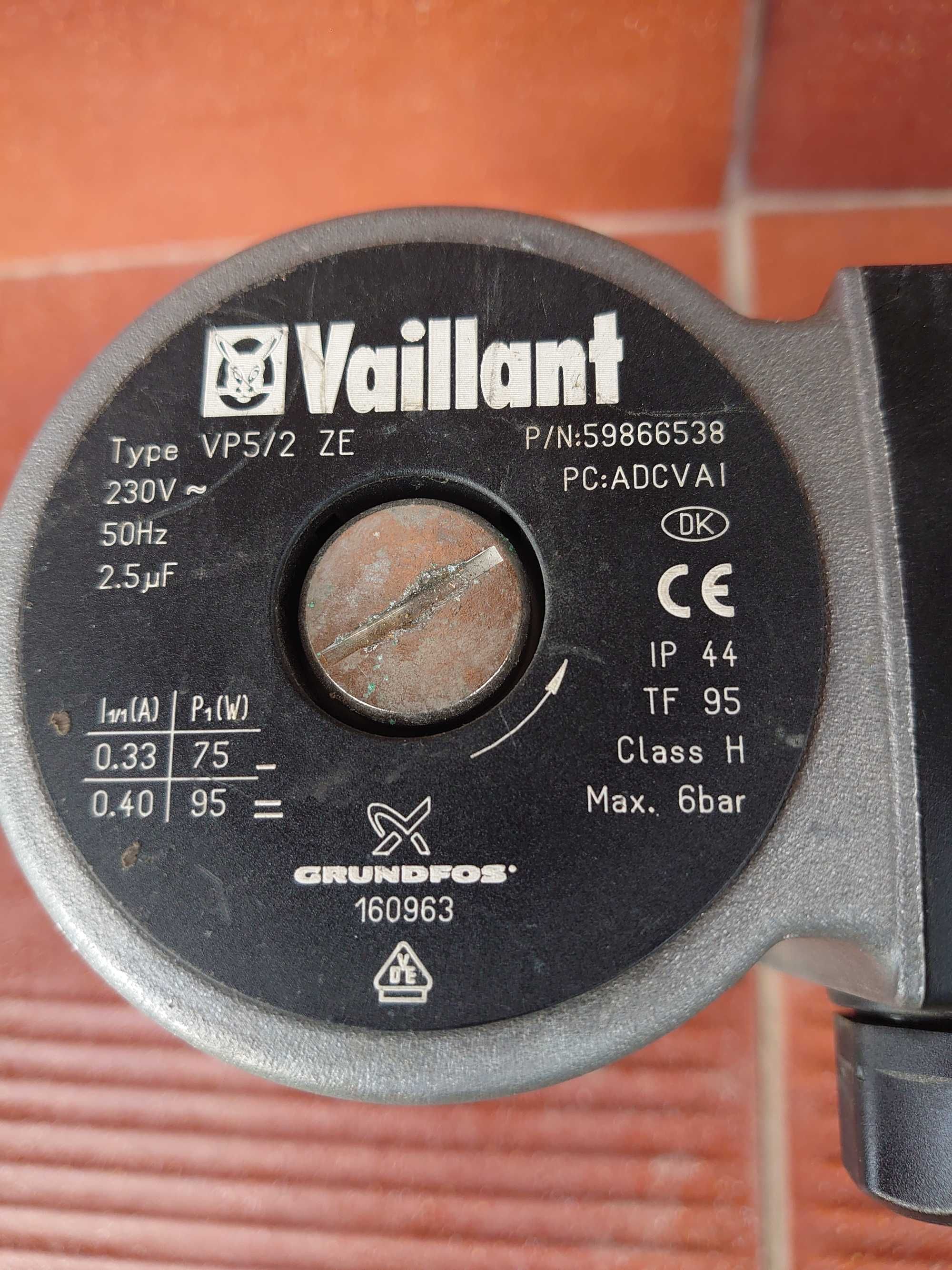 Циркуляційний насос GRUNDFOS на котел Vaillant T4
