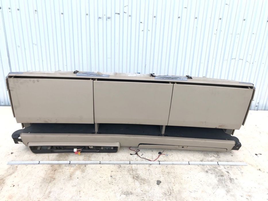 SCHOWEK GÓRNA PÓŁKA KABINY - 1133.00 PLN - SCANIA R-series R420