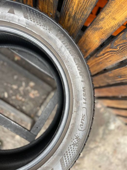 б/у Шини 235/55 r18 зимові 22 рік стан супер