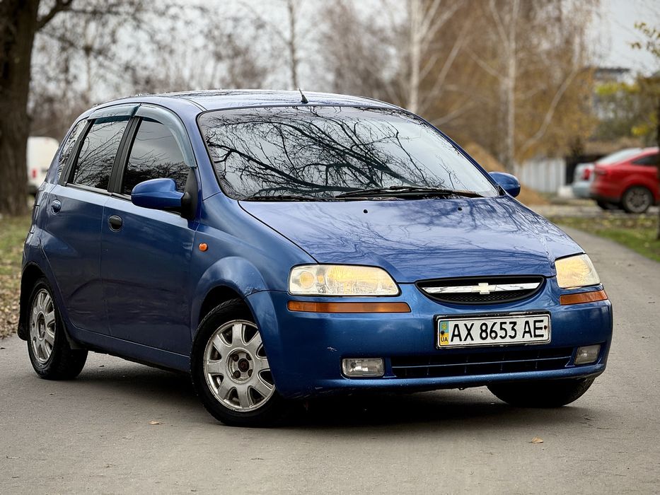 Chevrolet Aveo 1.5 полная комплектация