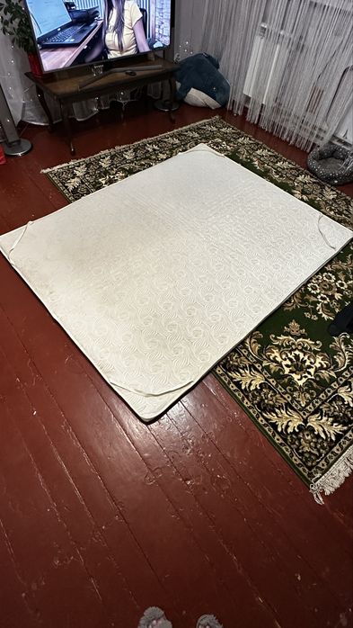 Килим 2х2.9м матрас