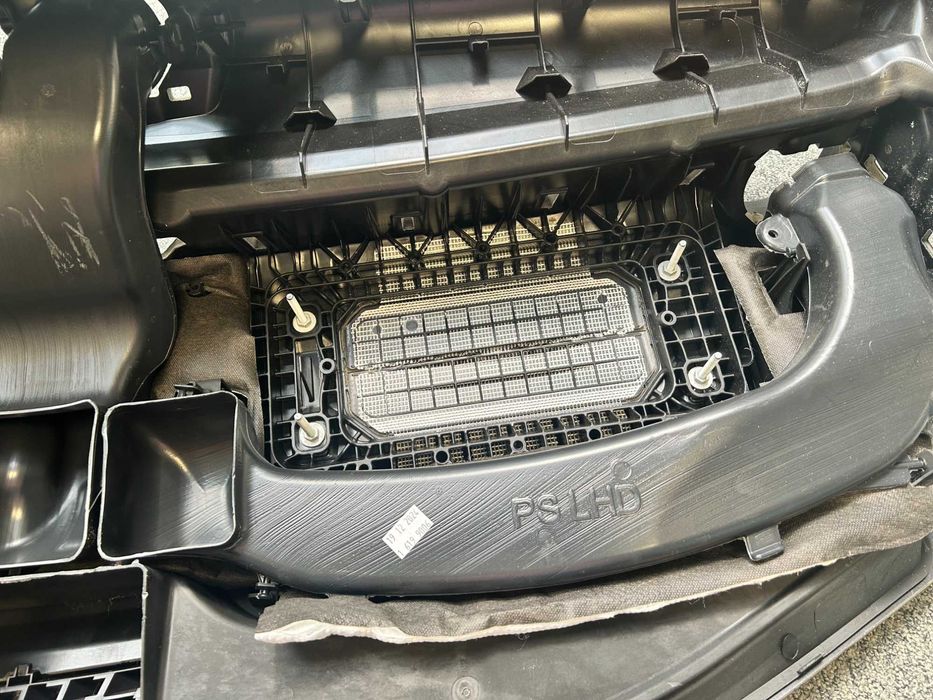 Mercedes Benz OE deska kokpit konsola CLA A Klasa A.177.680.63.02