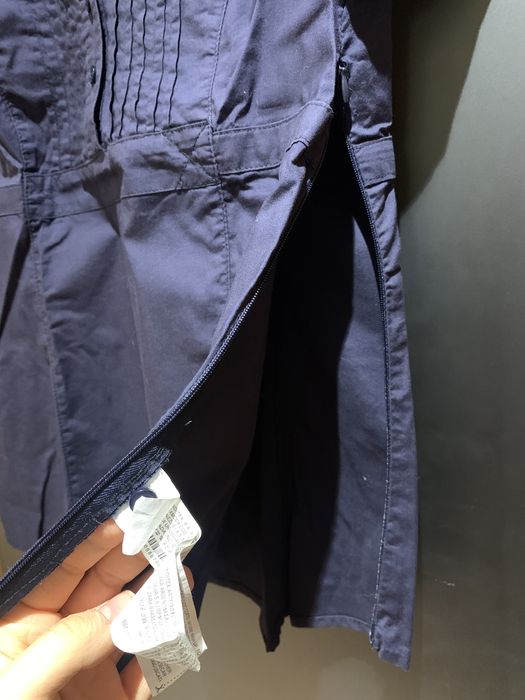 Blusa azul marinho justa