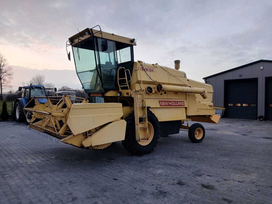 Kombajn New Holland 8030