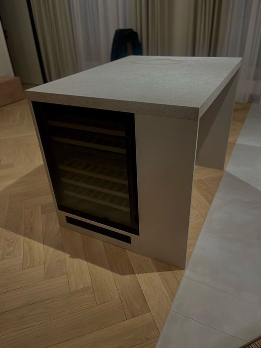 Кухрнний острів