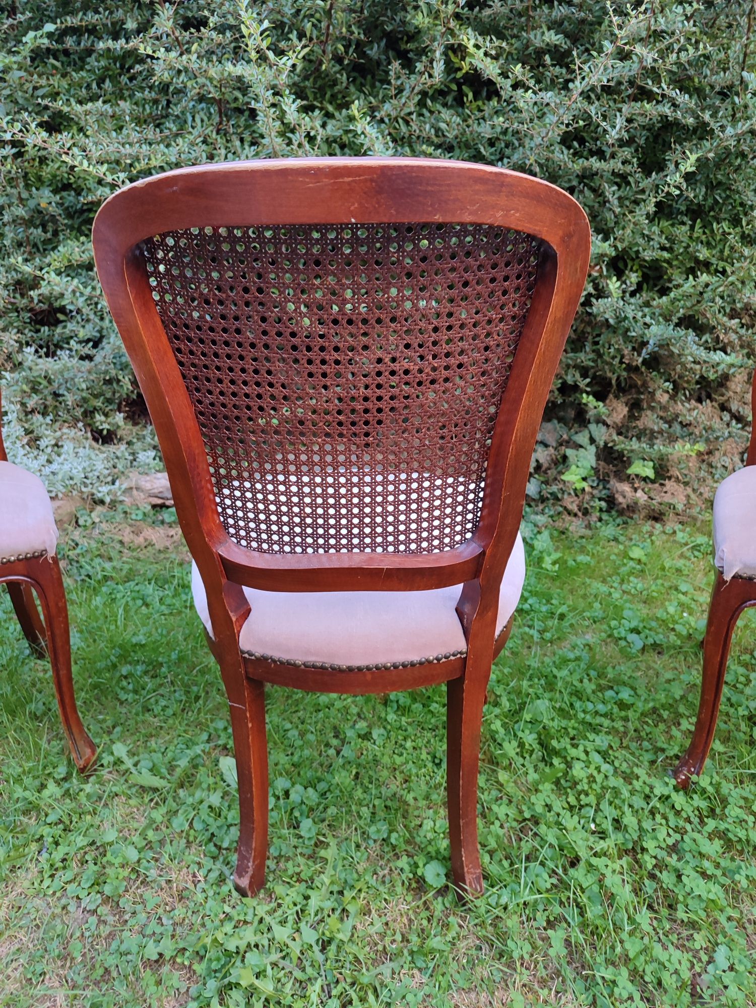 4 krzesła stylowe do salonu krzesło