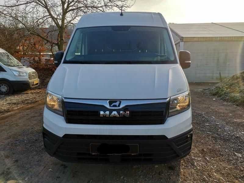 Бампер передній Man TGE запчастини, разборка Ман ТГЕ шрот