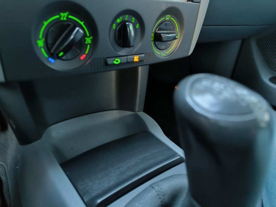Skoda Fabia 1,4 kombi zadbana /mały przebieg/ przegląd na rok