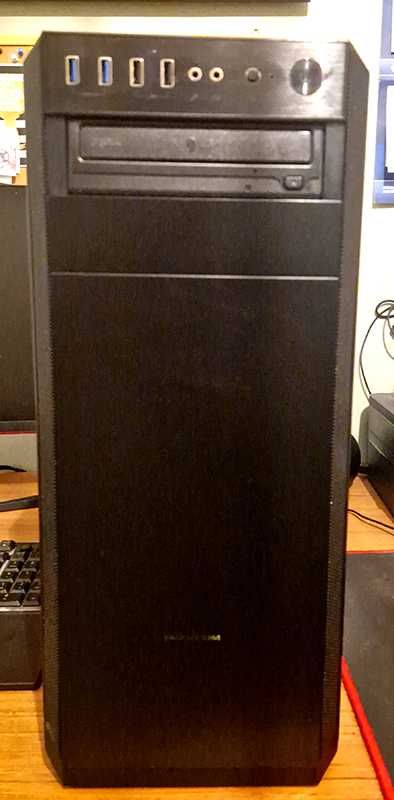 Komputer stacjonarny Intel Core i7-8086K DDR4 Viper Radeon RX580 8GB