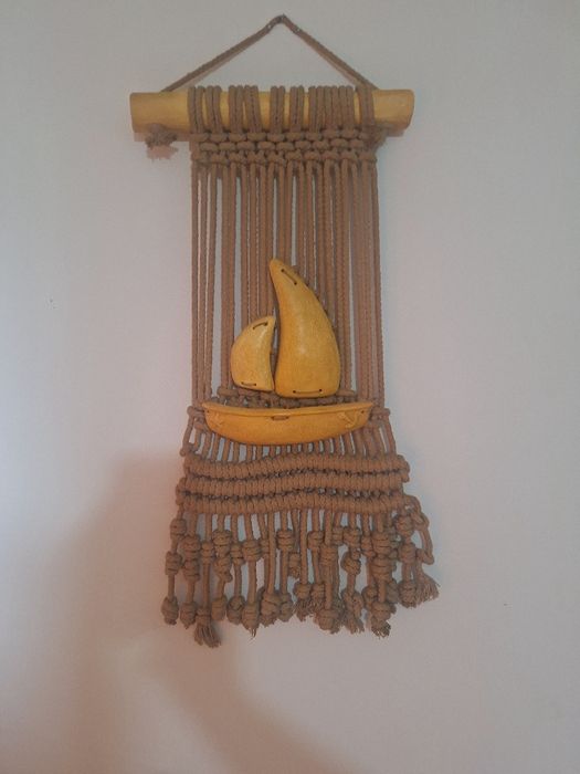 Painel de parede com alusao a um barco