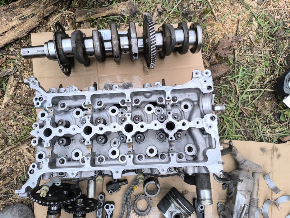 Запчастини двигуна лексус іс 220