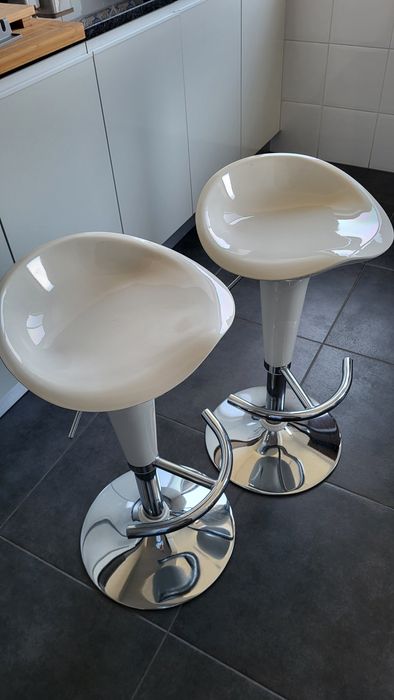 Conjunto de bancos de bar/cozinha