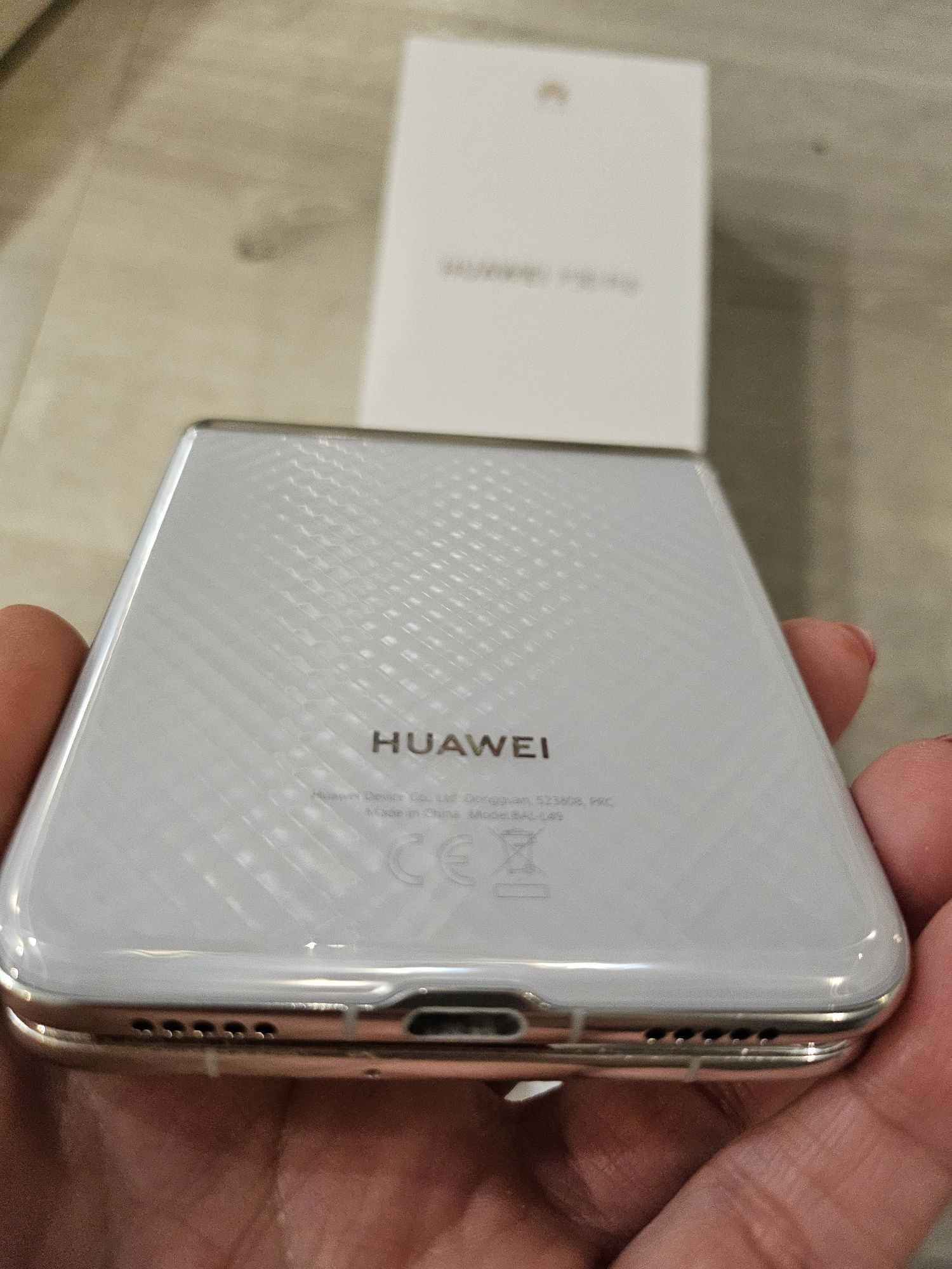 Huawei p50 pocket, white  258gb